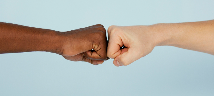 Por mais atitudes antirracistas